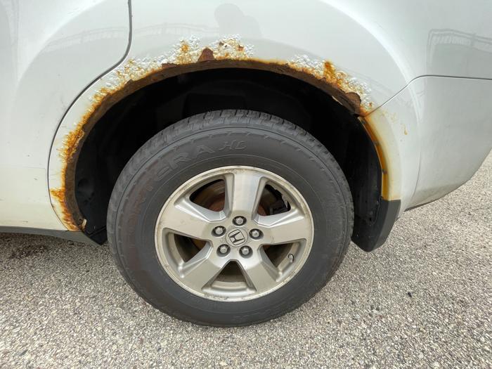 2009 honda pilot ex-l-4wd with 269405 miles for sale near burnsville, minnesota f0c13b7a837142d892f62522192bb681.jpeg