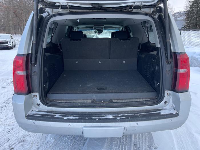 2015 chevrolet suburban lt-1500-4wd with 195173 miles for sale near white-bear-lake, minnesota f0debf6ce09243e18b095cd3b1a1996c.jpeg