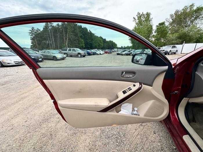 2013 nissan altima 2.5-s-cvt-coupe with 103034 miles for sale near elk-river, minnesota f0f0e2634d50443a80b8ffaaa62f2f33.jpeg