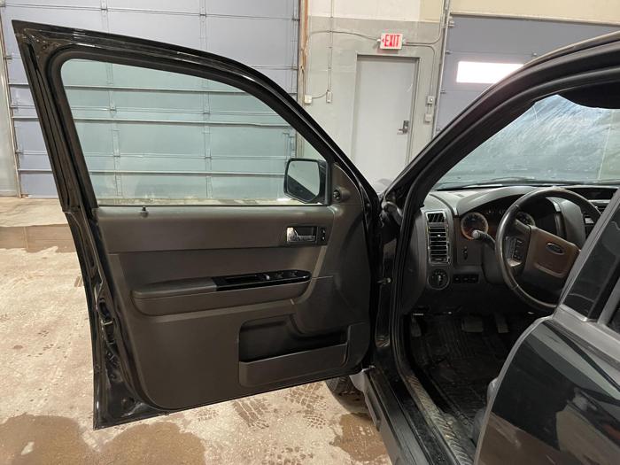 2008 ford escape limited with 216181 miles for sale near elk-river, minnesota f101771bc38b4ff9954852810408ef83.jpg