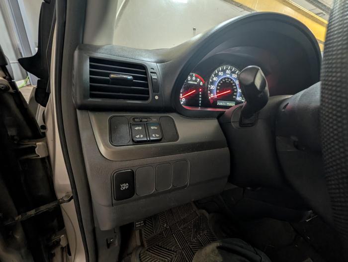 2005 honda odyssey ex with 259571 miles for sale near elk-river, minnesota f102adf7fcca478abad2d5f2c666f264.jpg