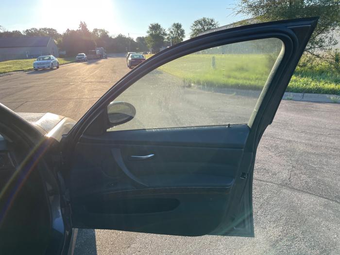 2006 bmw 3-series 325i-sedan with 170219 miles for sale near elk-river, minnesota f1117ea963544729ba60896ceb74f767.jpeg