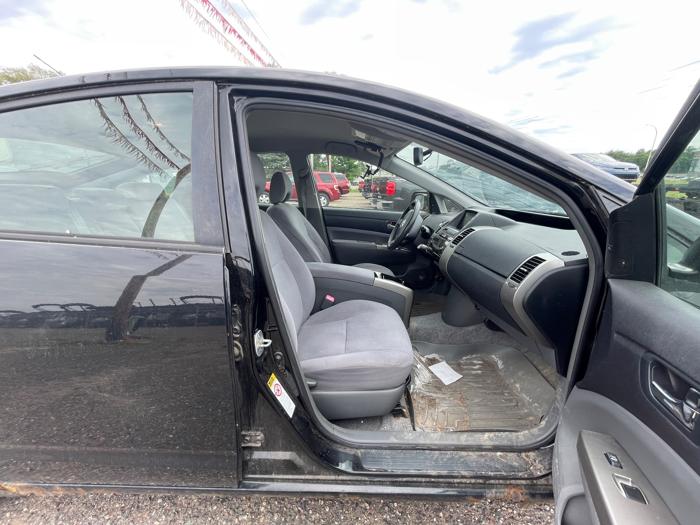 2006 toyota prius 4-door-liftback with 142541 miles for sale near elk-river, minnesota f115a019a08343f2a1d0c619d2ec7eb8.jpeg