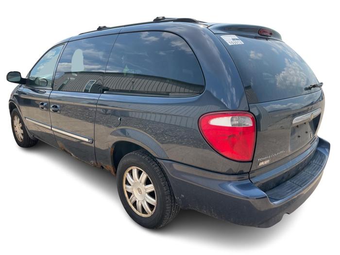 2007 chrysler town-&-country touring with 161981 miles for sale near elk-river, minnesota f127d00d5cd4430fb9a434e4389026be.jpg