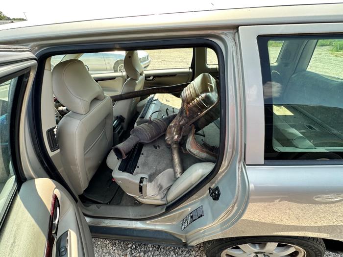 2003 volvo v70 awd for sale near elk-river, minnesota f1366389e0ea4852bd581fe99a26e0aa.jpeg