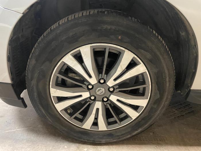 2018 nissan pathfinder sl with 58134 miles for sale near elk-river, minnesota f13a12d7ef484b399b8848238d05e1f7.jpg