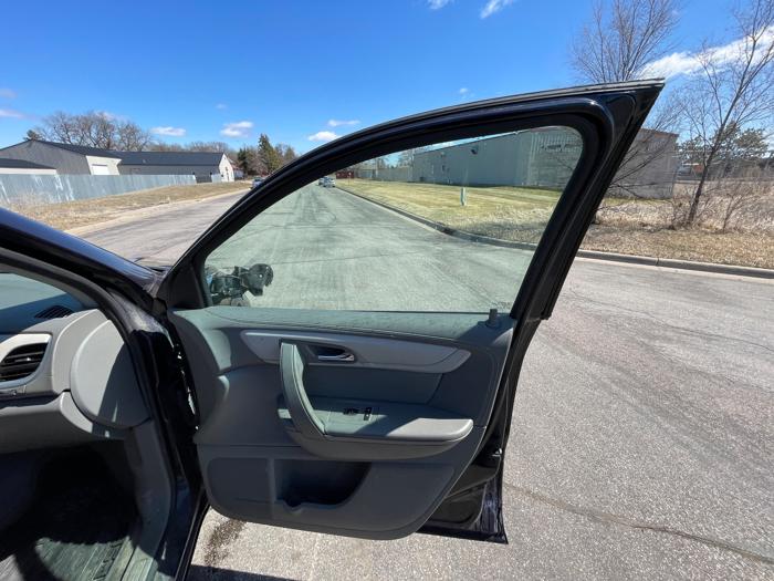 2017 chevrolet traverse ls-fwd with 195388 miles for sale near elk-river, minnesota f13ddebd38414cdd89b926adfbed1dfc.jpeg