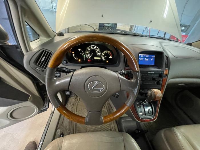 2001 lexus rx-300 4wd with 255205 miles for sale near elk-river, minnesota f14d7ce99ae94ad8b9c23a7cfd615042.jpeg