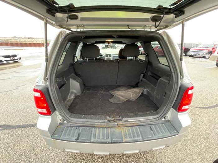 2010 ford escape xlt-fwd with 198885 miles for sale near rochester, minnesota f180fa05db67458daaf33f9f0fc11255.jpeg