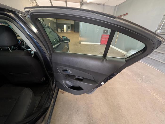 2015 chevrolet cruze 1lt-auto with 137854 miles for sale near elk-river, minnesota f18aa7b1a91b4677ac681b6bb21ac7d4.jpg