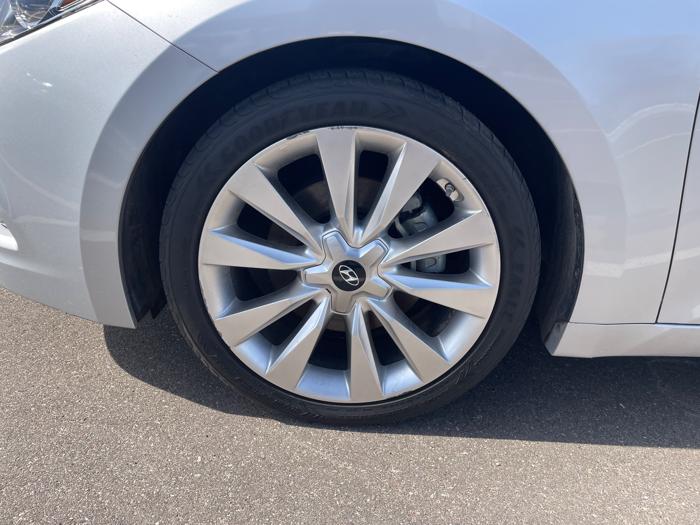 2012 hyundai azera 3.3l with 67456 miles for sale near coon-rapids, minnesota f1b50a3cf53a4381bf9a64022aa5b262.jpeg