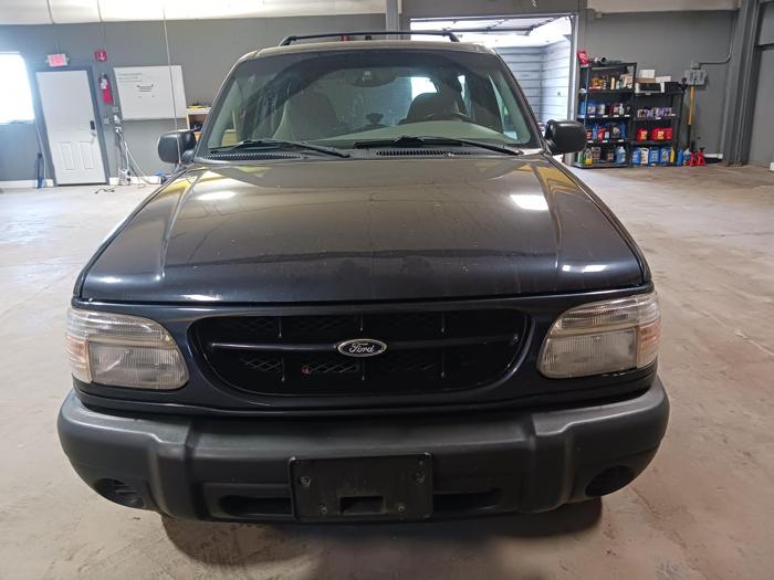 2000 ford explorer sport-2-door-4wd with 125619 miles for sale near elk-river, minnesota f1c73121a40f4a9eb6c57479d6bd5f63.jpg