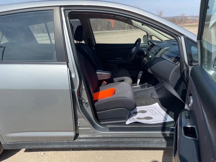 2007 nissan versa 1.8-s with 186981 miles for sale near jordan, minnesota f1f106b9e3284c15a785affbdbf4c606.jpeg