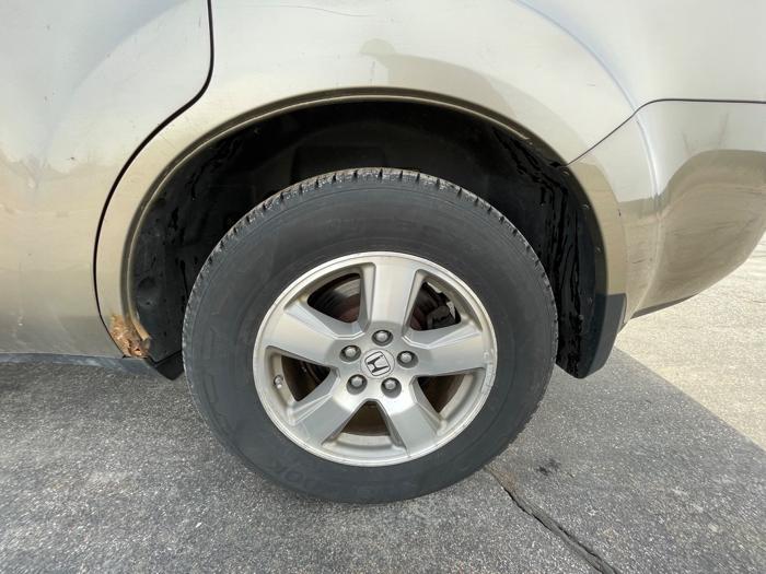 2010 honda pilot ex-l-4wd-5-spd-at with 231045 miles for sale near elk-river, minnesota f21bca7ad31d4acbaa80662d07855606.jpeg