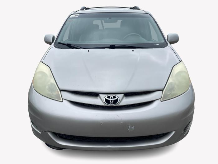 2006 Toyota Sienna