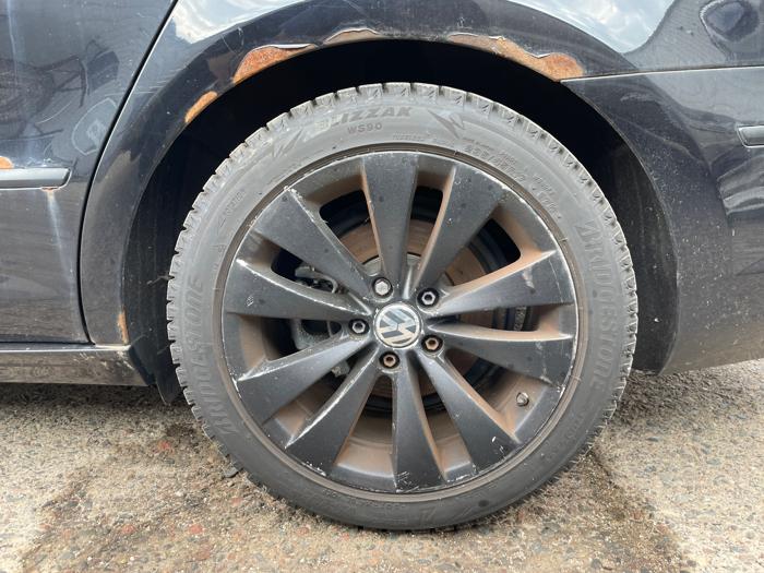 2009 volkswagen cc sport with 134577 miles for sale near elk-river, minnesota f22b4ccf72df44ec95ec01f00afbd848.jpeg