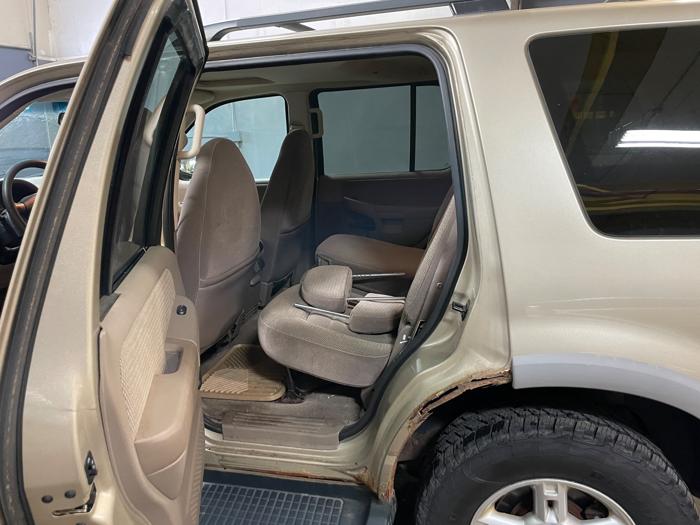 2002 ford explorer xlt-4wd with 136256 miles for sale near elk-river, minnesota f23ac363217a46b7be1e6e170d01127a.jpeg