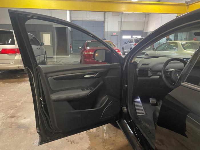 2023 vinfast vf-8 with 9921 miles for sale near elk-river, minnesota f24964fe16ed43f893a01244da68aae8.jpg