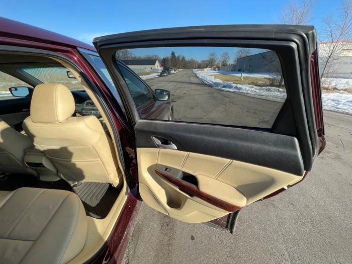 2012 honda crosstour ex-l-2wd with 97217 miles for sale near elk-river, minnesota f266ec5eab3e46aa83bf793fdc77250c.jpeg