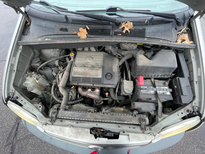2003 toyota sienna ce with 194306 miles for sale near elk-river, minnesota f26b6b35bad84c608ebbccddf2b0b31c.jpg