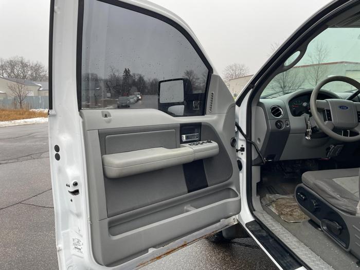 2005 ford f-150 styleside with 188003 miles for sale near elk-river, minnesota f275502550be4ee5ba93654ec0f12d22.jpg