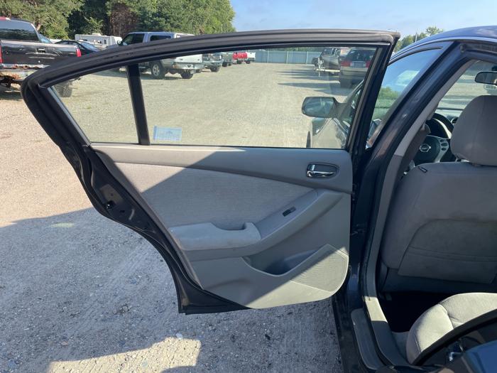 2012 nissan altima 2.5-s with 146086 miles for sale near elk-river, minnesota f28b435c94f14d648ff5718a77869098.jpeg