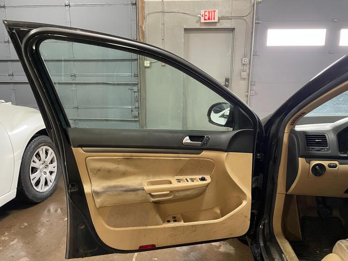 2008 volkswagen jetta s with 176520 miles for sale near elk-river, minnesota f296065d82f94b1a8aad77f23fb1515e.jpg