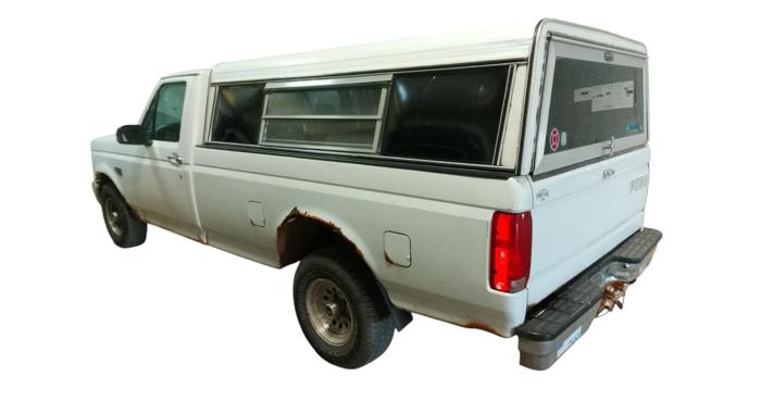 1993 ford f-150 s-reg.-cab-short-bed-2wd with 183885 miles for sale near elk-river, minnesota f2b08d2106e746aeaa57d8001e68b26d.jpg