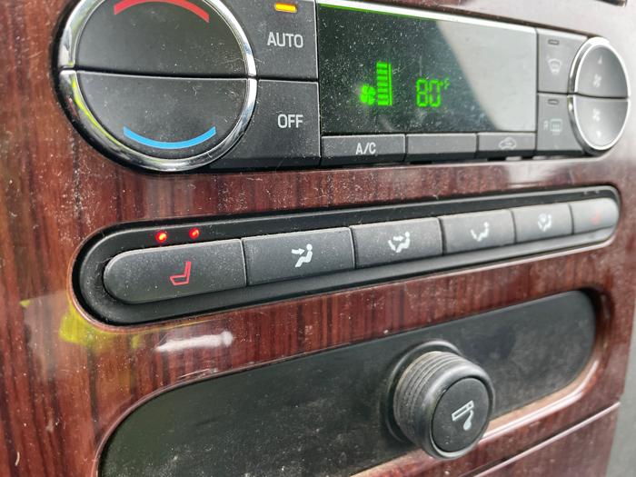 2008 ford f-150 xlt-supercrew-short-box-4wd with 166223 miles for sale near rochester, minnesota f2b54e45b1de40b68a79b4217d388f34.jpeg