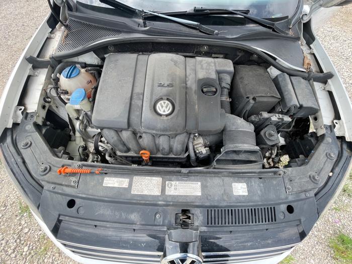 2012 volkswagen passat 2.5l-se-mt with 190824 miles for sale near elk-river, minnesota f2b9a8054c4f4423a92cd7f994da9728.jpeg