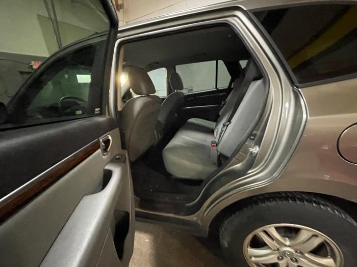 2012 hyundai santa-fe gls-2.4-4wd with 161522 miles for sale near elk-river, minnesota f2c052d23f12477e926c077a6d851624.jpeg