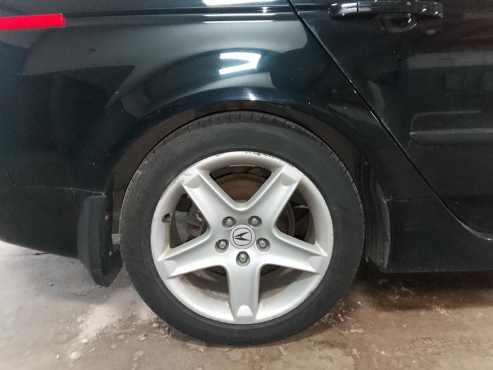 2005 acura tl 5-speed-at with 213380 miles for sale near elk-river, minnesota f2cafe9fade843f4a4c470094d3231ff.jpg