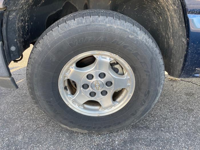 2000 chevrolet silverado-1500 ls-ext.-cab-3-door-long-bed-4wd with 134372 miles for sale near elk-river, minnesota f2f9b72aade546ecb3e41e76164d9578.jpeg