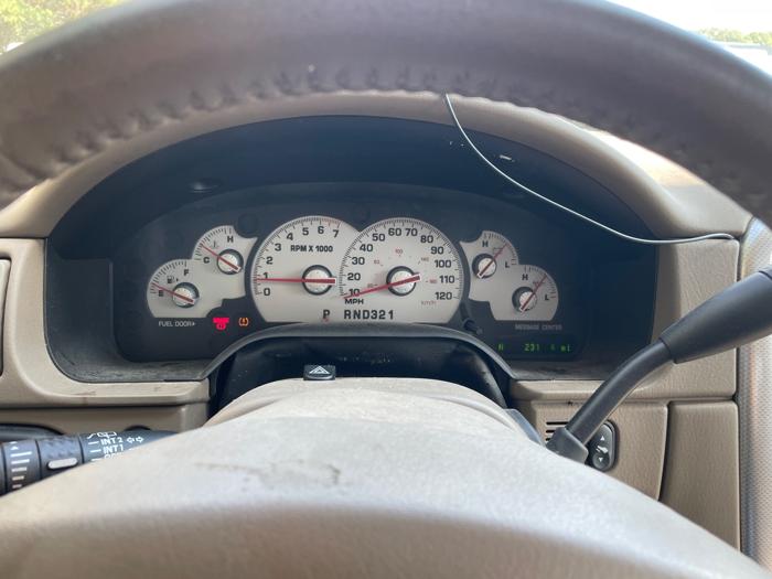 2004 mercury mountaineer convenience-1 with 231936 miles for sale near elk-river, minnesota f30a97c56b674166b3c90310c5d8d7b1.jpeg