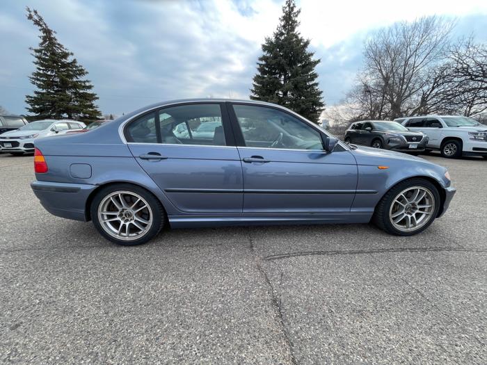 2002 bmw 3-series 330i-sedan with 161103 miles for sale near fridley, minnesota f3129c99457b4b87bd01e3e5149e75c3.jpeg