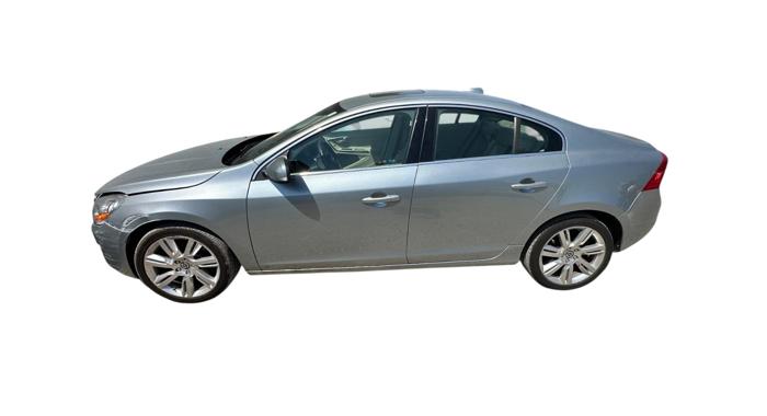 2012 volvo s60 t6-awd with 102795 miles for sale near elk-river, minnesota f319fd598ad84c0fa396429edbea53f1.jpg
