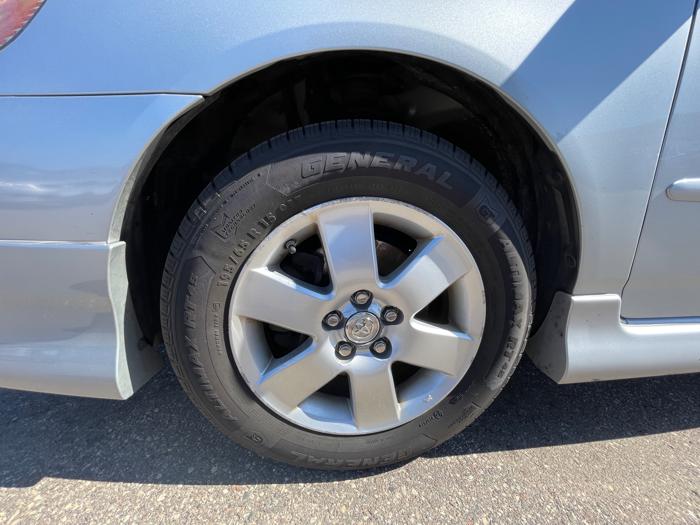 2008 toyota corolla s with 204676 miles for sale near coon-rapids, minnesota f3356140121c4358a4571fd984d566ea.jpeg