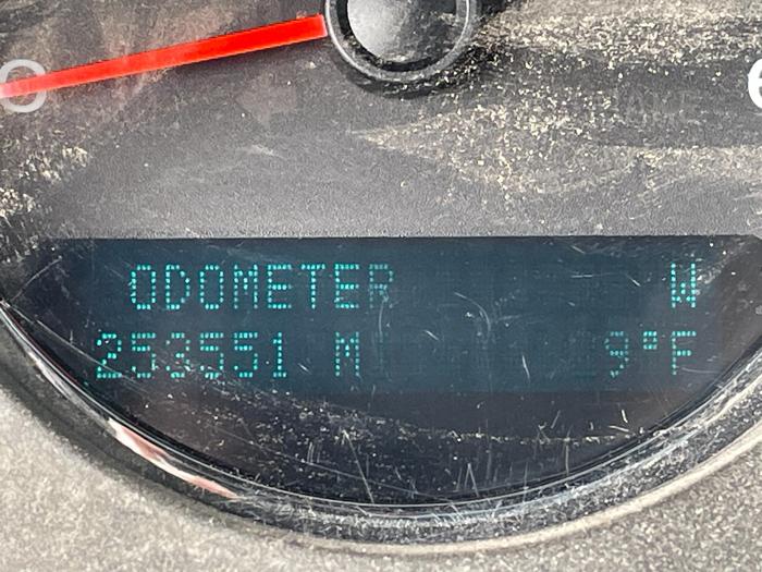2014 chevrolet tahoe ltz with 253551 miles for sale near elk-river, minnesota f344f3ed4145415f827b38e6656bd164.jpg