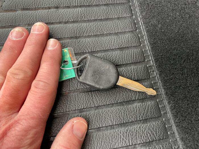 2004 ford f-150 xl-supercab-4wd with 113212 miles for sale near spring-lake-park, minnesota f35133fb60d442e280222e6ce5410f04.jpeg