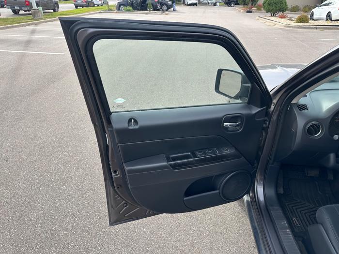 2016 jeep patriot sport-4wd with 125234 miles for sale near burnsville, minnesota f3578f21cc114356911f9a8d57d2b233.jpeg