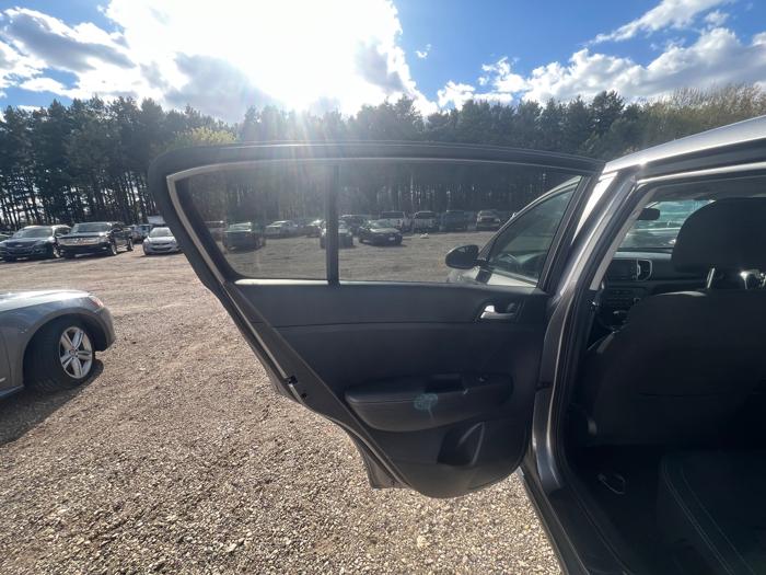 2017 kia sportage lx-awd with 106680 miles for sale near elk-river, minnesota f3613003e26a4c6eb6add87533de6782.jpeg