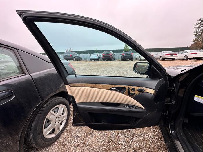 2007 mercedes-benz e-class e350-4matic with 182719 miles for sale near elk-river, minnesota f3816453f15146f0a6441de85c17b883.jpeg