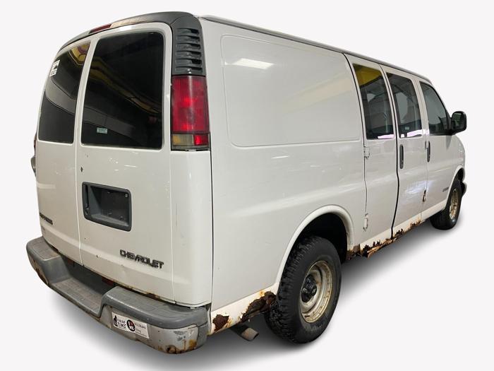 2002 Chevrolet Express