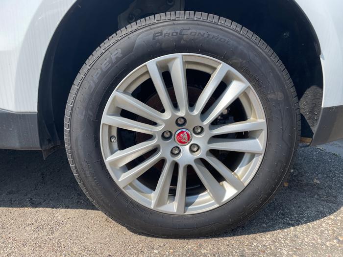 2017 jaguar f-pace 20d-prestige with 98437 miles for sale near burnsville, minnesota f3a213eaee6742138ff9ce1f6248bb41.jpeg
