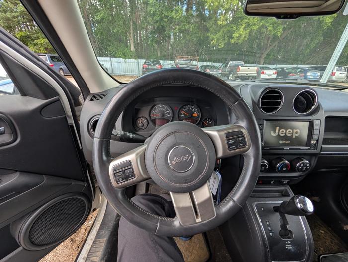 2014 jeep patriot latitude-2wd with 185268 miles for sale near elk-river, minnesota f3f61220ba074ef0844380bbb2aacaca.jpg