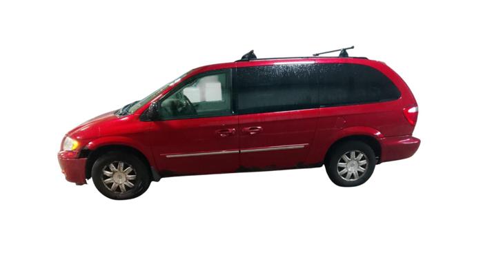 2006 chrysler town-&-country touring with 113578 miles for sale near elk-river, minnesota f40367e4875247cb89f07a6ae258fc65.jpg