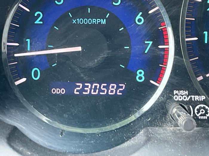 2009 toyota sienna ce-fwd-7-passenger with 230582 miles for sale near rochester, minnesota f41d45e88a2348749a7fe2aa614cff21.jpeg