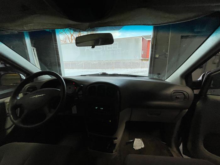 2006 chrysler town-&-country base with 98507 miles for sale near elk-river, minnesota f42ae9d6739040978fe121695c7e16ba.jpeg