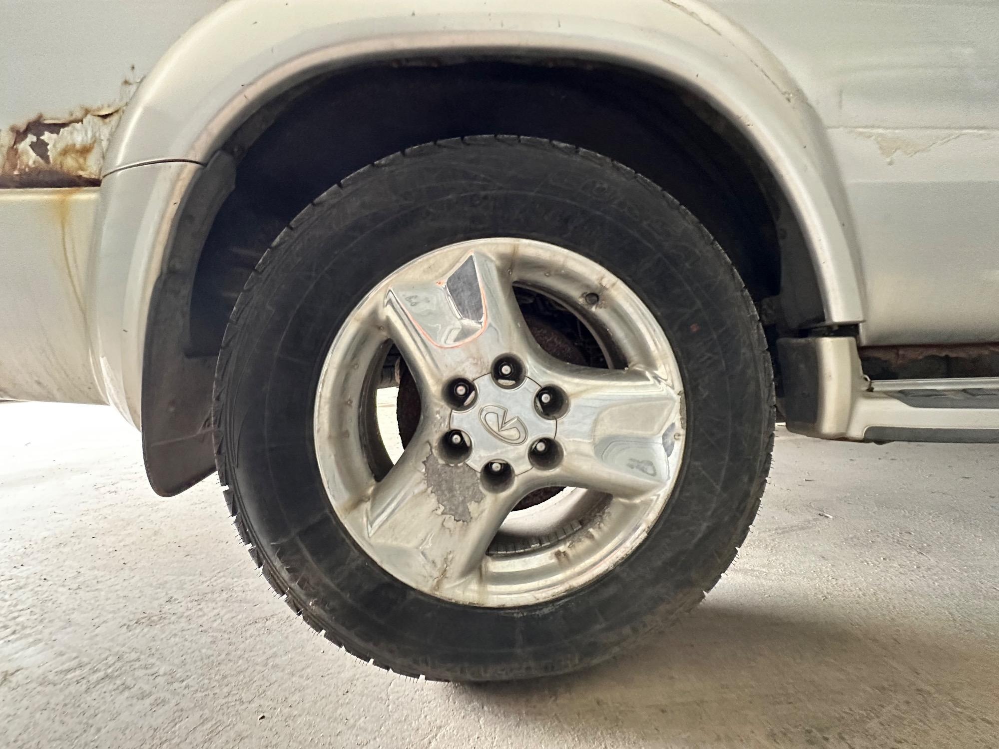 2002 gmc sierra-1500 sl-short-bed-4wd with 151825 miles for sale near elk-river, minnesota f4372a5a93604fb8bb4d2e6327204129.jpeg