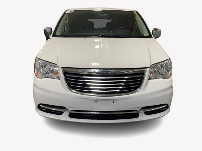2014 chrysler town-and-country touring-l with 198131 miles for sale near elk-river, minnesota f4460af992b74651ab5319c481feb908.jpg